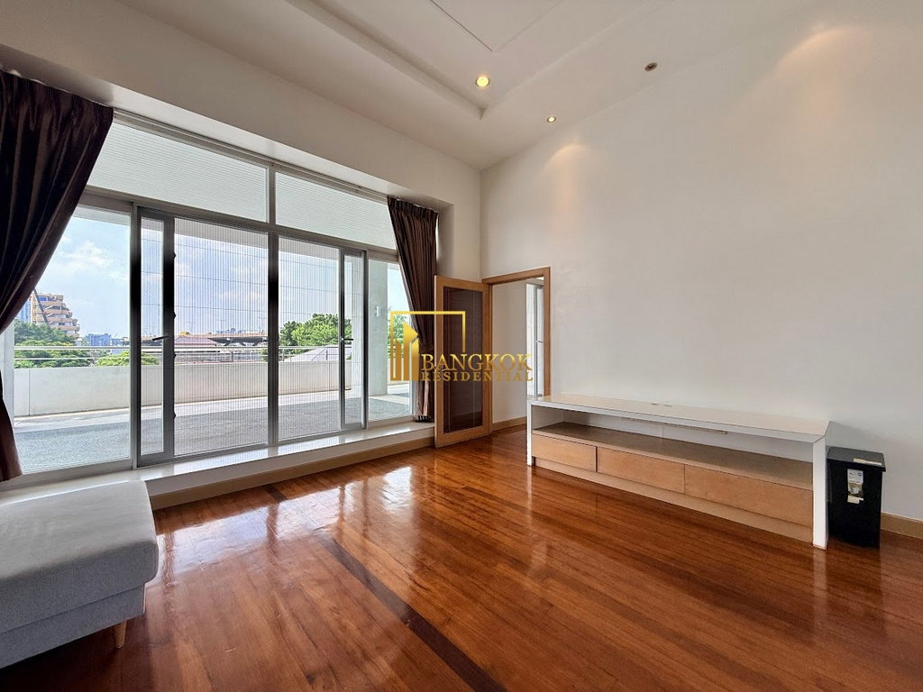 รูป Incredible 6 Bedroom House For Rent in Phra Khanong Area - BR28166SH - รูปที่ 63/71