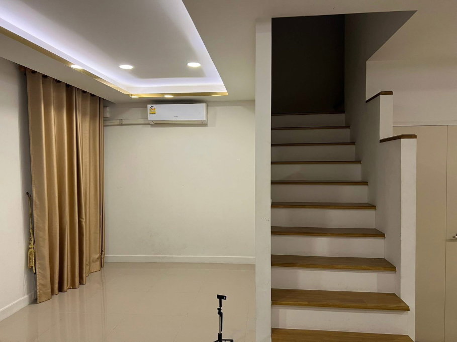 รูป 🏡 ให้เช่าทาวน์โฮมสวย 2 ชั้น Pleno พหลโยธิน-วัชรพล 2 3 ห้องนอน 3 ห้องน้ำ บ้านสภาพดี ตกแต่งครบ ฟังก์ชันลงตัว 💰 ราคาเช่า 23,000 บาท/เดือน - รูปที่ 12/18