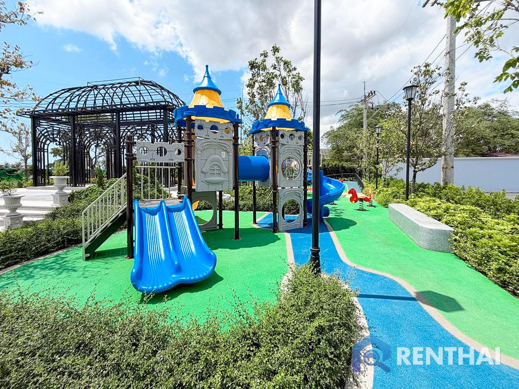 รูป บ้าน 4 ห้องนอน ที่มีพื้นที่กว้างขวางที่ Palm Grandios Pattaya - รูปที่ 24/25