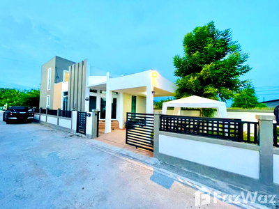 บ้านเดี่ยว ชลบุรี : ขาย วิลล่า 2 ห้องนอน ใน หนองปลาไหล, ชลบุรี 1371862