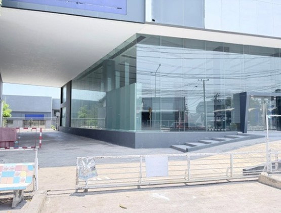 รูป ให้เช่า โชว์รูม พร้อม Office พร้อมพื้นที่ซ่อมบำรุง ห้องพ่นสี / โชว์รูม ขนาดใหญ่ /ทำเล ริมถนนสุขสวัสดิ์ (ติดถนนใหญ่) / ผังสีม่วง / เหมาะหลากหลายธุรกิจ - รูปที่ 3/15