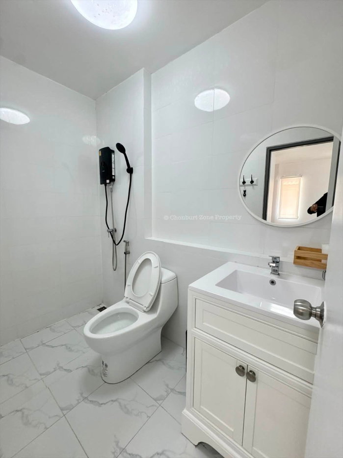 รูป ขายบ้านแฝดบิ้วอิน พร้อมอยู่ ม.บ้านสวนบางพระ ศรีราชา - รูปที่ 26/39