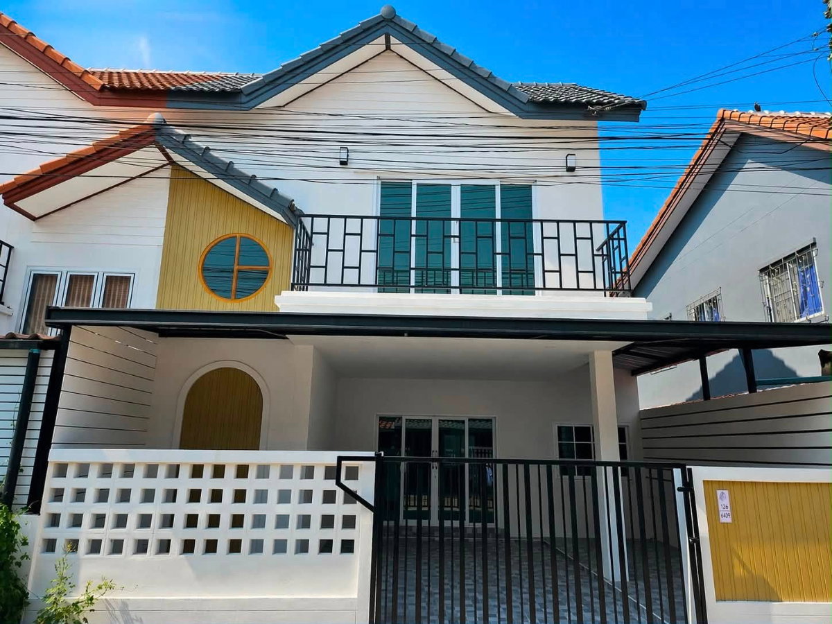 รูป ขายบ้านรีโนเวทใหม่ ม.อิสเทิร์นแลนด์2 สุรศักดิ์ ศรีราชา - รูปที่ 1/20