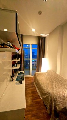 Condos for rent BITEC Bang Na : 🔥 Large room, high floor, beautiful view, fully furnished and ready to move in! 🔥 For rent: The Cost Condominium. Comfortable living, great location