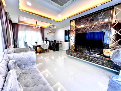 บ้านแฝดให้เช่า : ปล่อยเช่าหมู่บ้านโกลเด้นนีโอ บางนา-สวนหลวง แต่งสวยจัดเต็ม