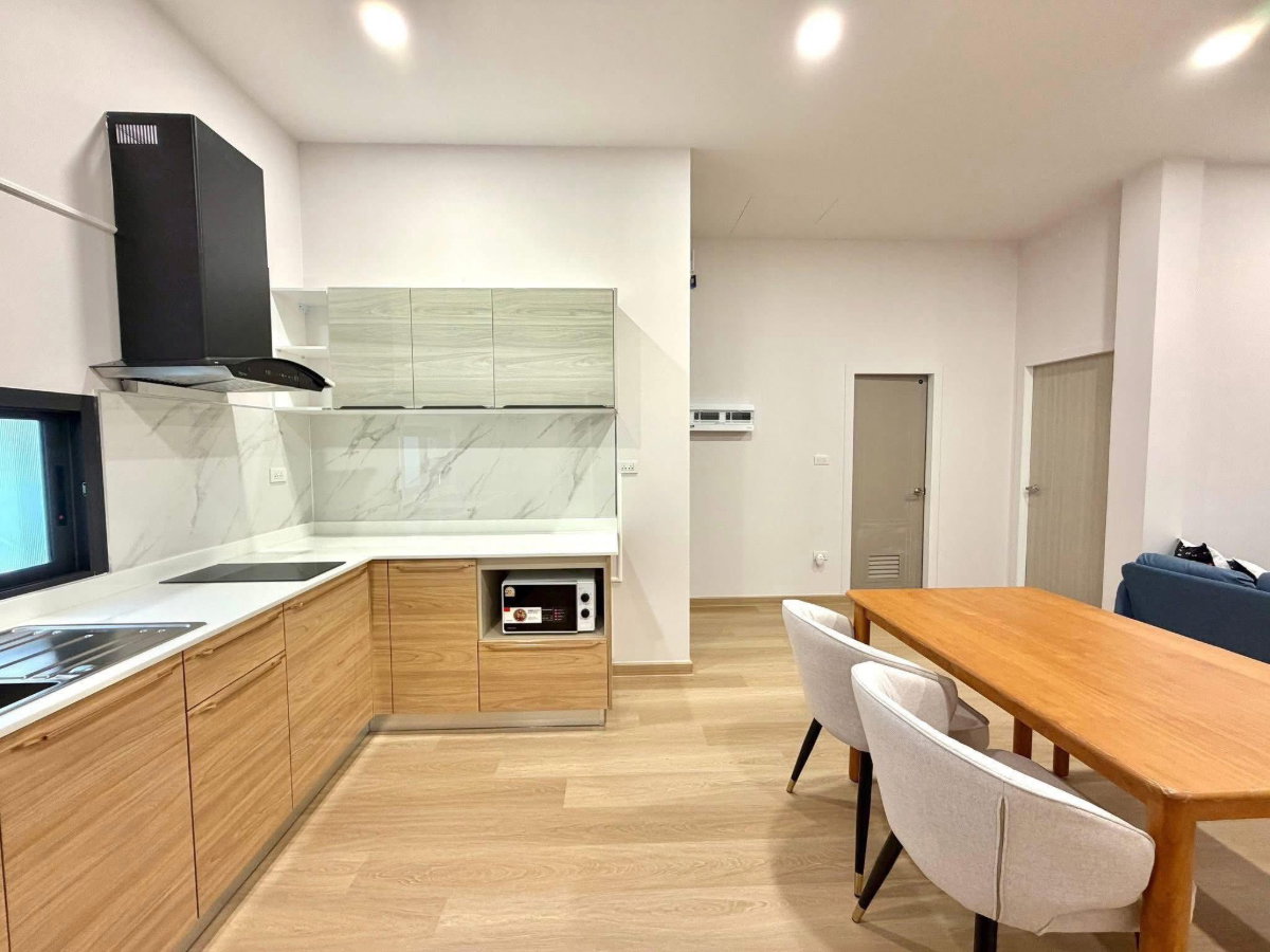 รูป ให้เช่าบ้านเดี่ยวหลังใหญ่ สไตล์โมเดิร์น ซ.หมอย้อย ศรีราชา - รูปที่ 21/21