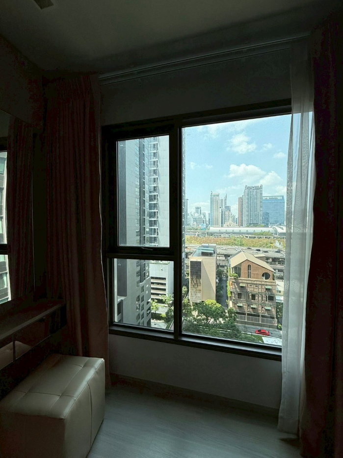picture  Life Asoke - Rama                 9  - 7/11
