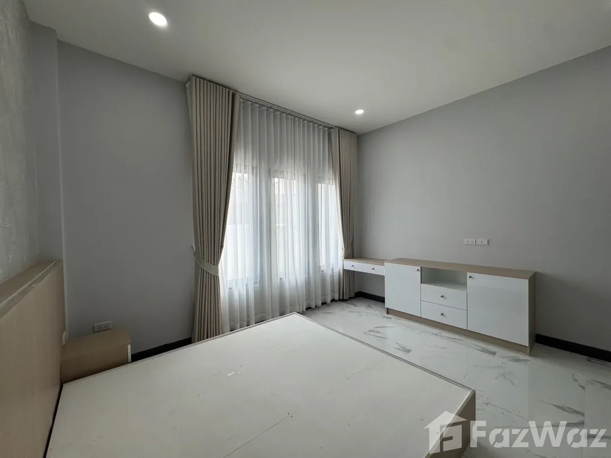 รูป ขาย บ้านเดี่ยว 3 ห้องนอน ใน เมืองพัทยา, ชลบุรี 5760398 - รูปที่ 28/29