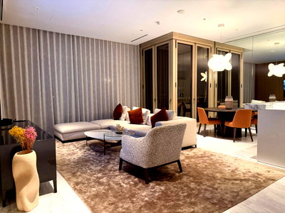 คอนโดให้เช่า : +++เช่าด่วน+++ Four Seasons Private Residences **2 ห้องนอน 124 ตรม.ชั้น 4X แต่งครบพร้อมเข้าอยู่