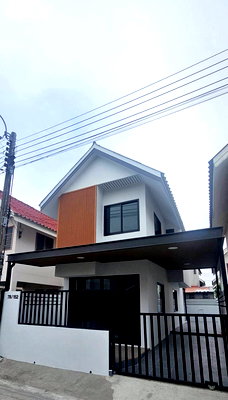 Houses for sale Bangkok : S2972 House For Sale Baan Eua Arthorn Pracha