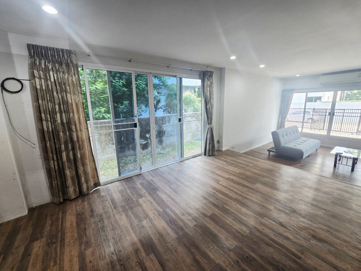picture House for rent! Lanna ville ,Saraphisea ,Near Nis,  Napa School  - 6/23