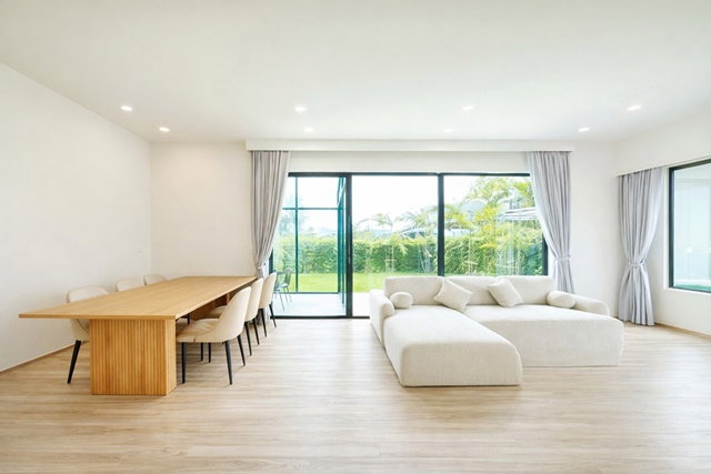 รูป Pool Villa 3ชั้น ฟังก์ชันครบครัน 3-4นอน 4 น้ำ ใกล้ ARL ลาดกระบัง 900ม. อ่อนนุช สุขุมวิท77 60 ตร.วา. 240 ตร.ม ระดับพรีเมียม - รูปที่ 4/8