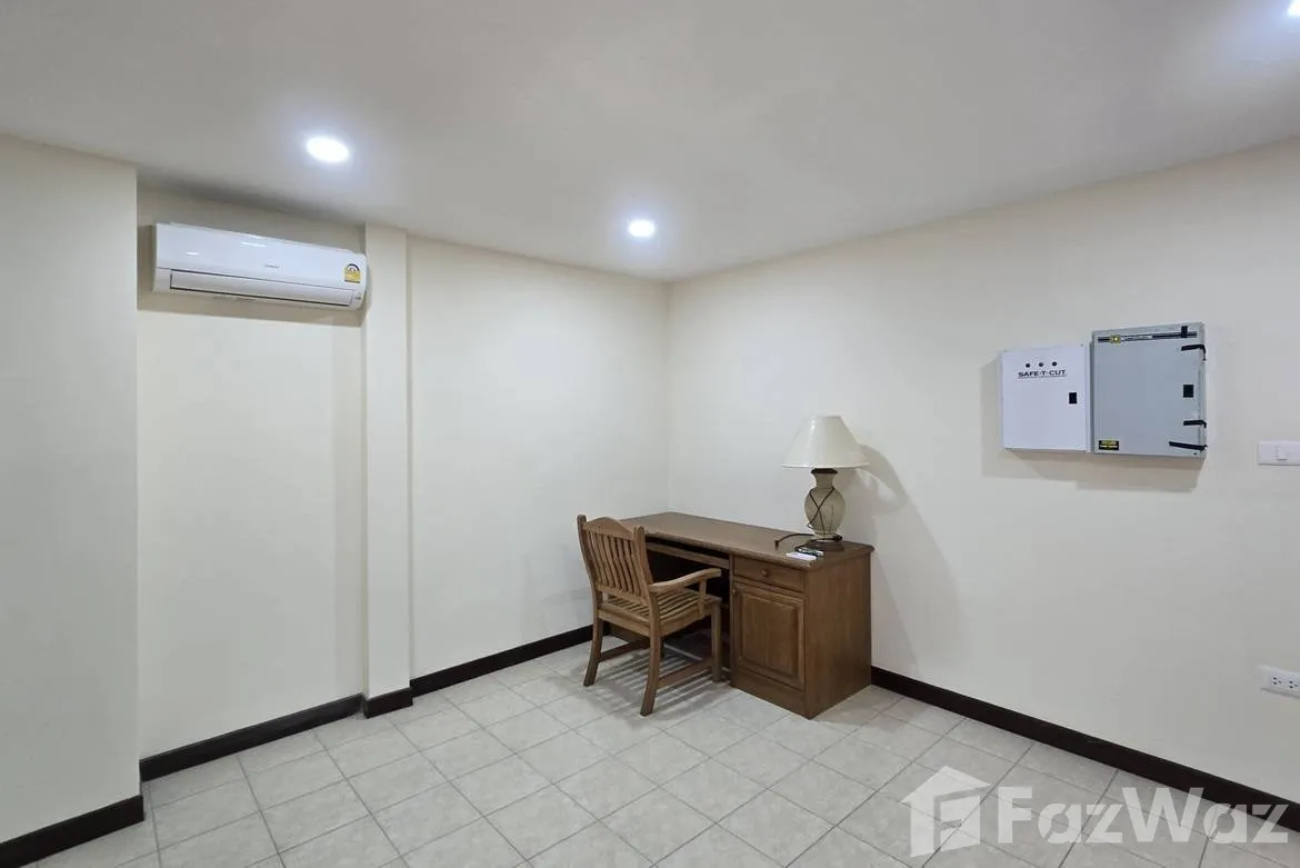 รูป บ้านเดี่ยวให้เช่า 5 ห้องนอน ในโครงการ เซ็นทรัลปาร์ค 4 วิลเลจ 5542799 - รูปที่ 11/19