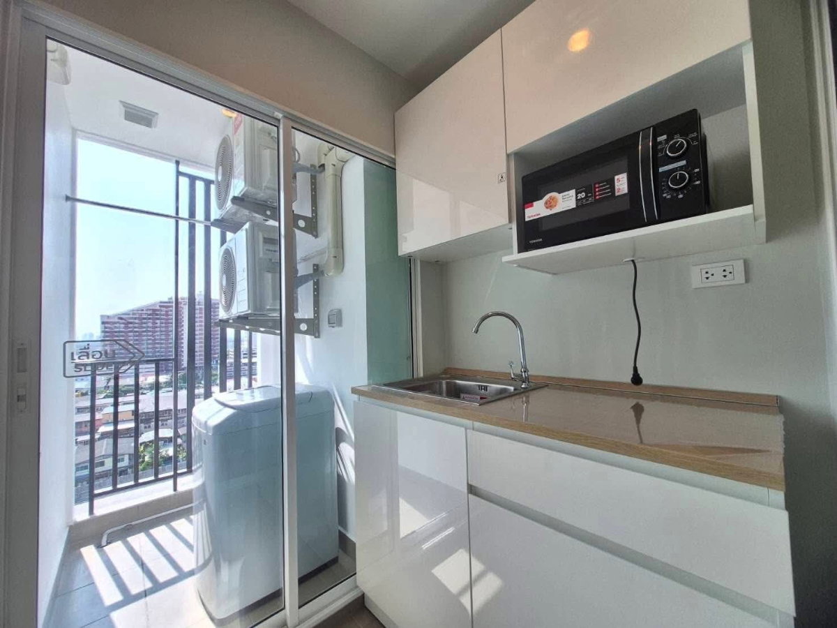 รูป 🔥 ปล่อยเช่าคอนโด Regent Home Bangna ใกล้ BTS บางนาเพียง 350 เมตร!🔥💰 ค่าเช่า:12,000 บาท / เดือน (สัญญา 1 ปี)  11,500 บาท / เดือน(สัญญา 2 ปีขึ้นไป) - รูปที่ 2/4