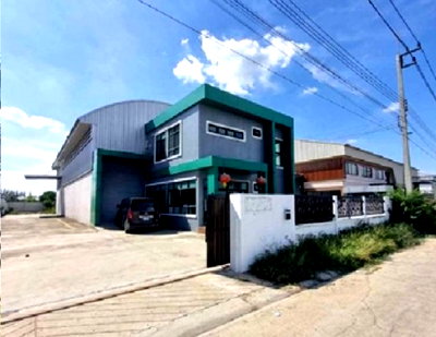 โรงงานให้เช่า : ให้เช่าโกดังพร้อมสำนักงาน / ถนนศาลายา-บางภาษี พุทธมณฑล คลองโยง  / อยู่ใน โครงการEverland อริยะแฟคตอรี่ / รถเทรลเลอร์เข้าออกได้