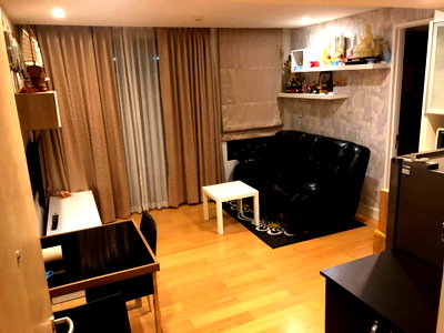 Condos for rent : Condo for Rent COLLEZIO SATHORN PIPAT near BTS Chongnonsri (200metres) 43 Sq 5 Floor 1 Bedroom 