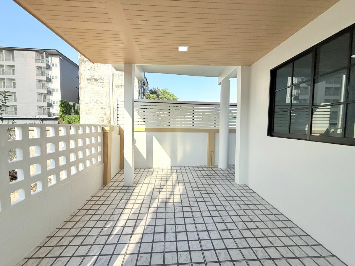 รูป บ้านชั้นเดียว หลังมุมใน มีดาดฟ้าชั้นบน หมู่บ้านนันทวัน5 ซอยเลียบวารี11 คู้ขวา หนองจอก บ้านสวย ทำเลดี พร้อมเฟอร์นิเจอร์ - รูปที่ 7/39