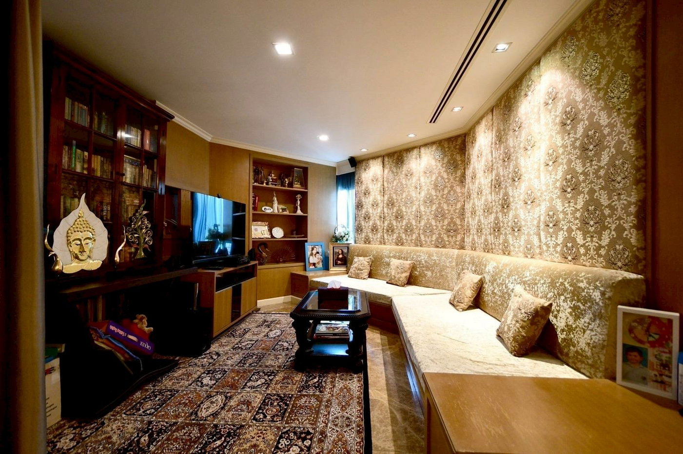 รูป LTH15250 – ✨ Sophisticated Urban Living | High-Floor Condo near BTS Saladaeng | 30 MB คอนโดสาทร ดีไซน์เรียบหรู ชั้นสูง บรรยากาศสงบ ใจกลางย่านธุรกิจ - รูปที่ 3/3