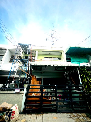 Townhouses for rent Bangkok : Hk0497, Townhouse for rent 3 Br., Ratchada-Sutthisan