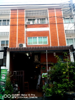 ทาวน์โฮม เขตสายไหม : ❗ ขายทาวน์เฮ้าส์ ❗ 22.5 ตร.วา 3 ชั้น หมู่บ้านรัชธานี 9 สายไหม43ทาวน์เฮ้าส์ 3 ชั้น