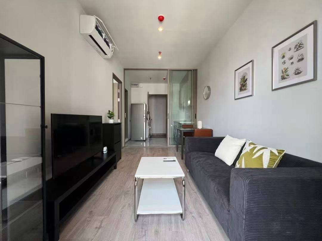 รูป For Rent | **ว่างพร้อมชม** คอนโด Rhythm Ekkamai Estate คอนโดหรู ใจกลางเอกมัย 📍 ใกล้ BTS เอกมัย Fully Furnishedแต่งครบ - รูปที่ 2/12