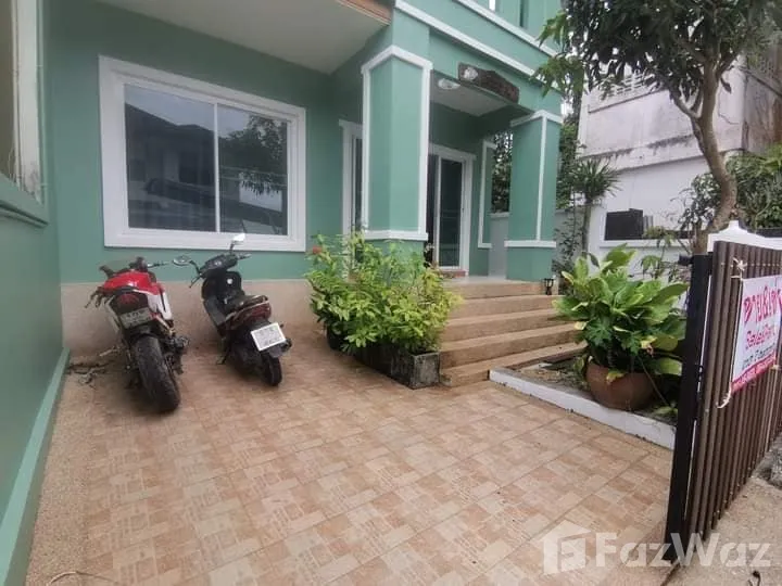 picture 4 Bedroom Townhouse for rent in Chalong, Phuket  1937209 - 1/7
