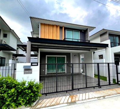 Houses for rent Bang Lamung Chonburi : For Rent LIFE IN GARDEN RONG PO   3  Beds 3  Bath