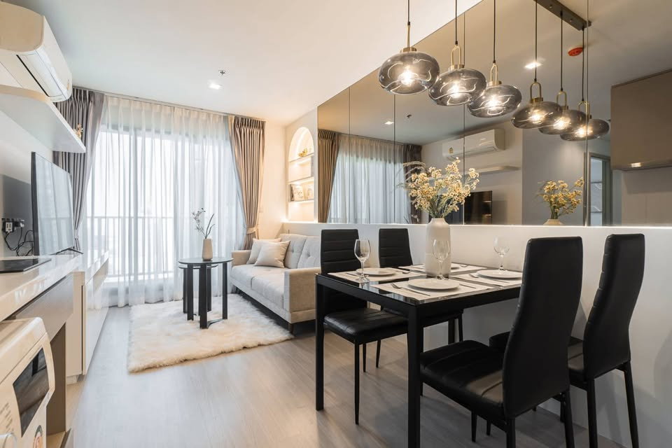 รูป คอนโดหรู‼️ 2BR ตกแต่ง Luxury Style For Rent/เช่า Life Ladprao (ไลฟ์ ลาดพร้าว) หรูหรา  พร้อมเข้าอยู่ - รูปที่ 5/9