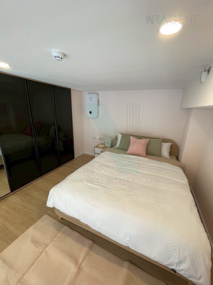 รูป ให้เช่าคอนโด ไซมิส พระราม 9 อาคาร  ชั้น 29 Duplex ขนาด 37 ตรม ใกล้ ใกล้ MRT พระราม 9 - รูปที่ 5/8