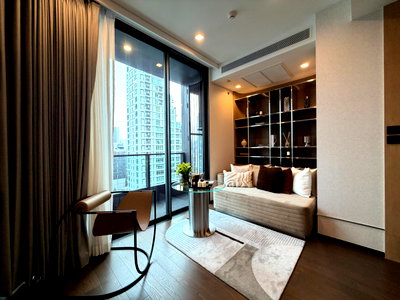 Condos for sale : AESTIQ Thonglor Own a Rare 45 SQ.M. 1-Bedroom in Prime Thonglor