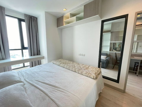 Condo for Rent Ideo Mobi Sathorn