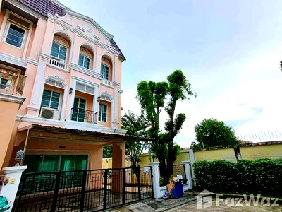 Townhouses for rent Bangkok : 4 Bedroom Townhouse for rent at Urban Sathorn 1068906