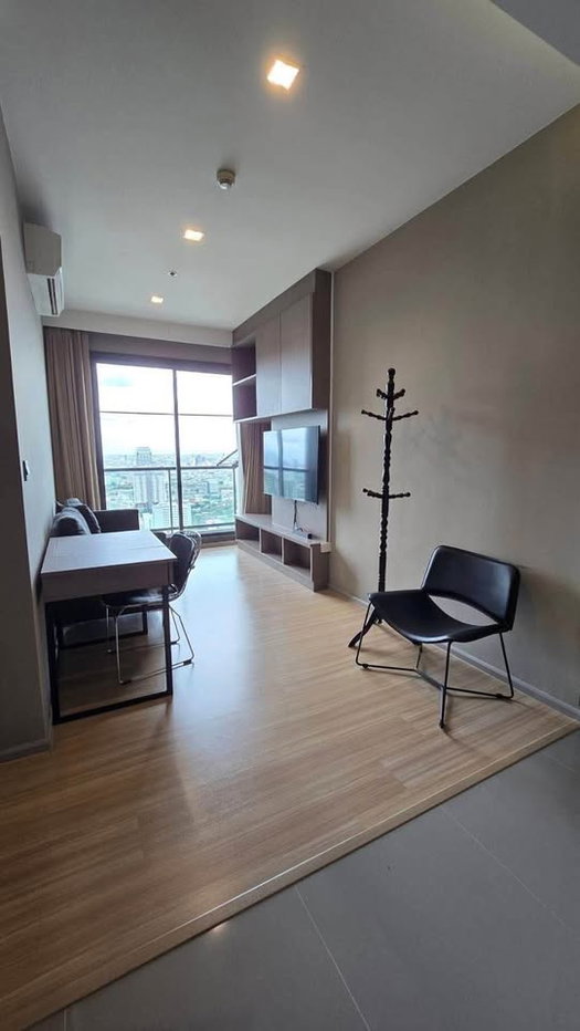 รูป 2 ห้องนอน ราคาสุดพิเศษ Pet Friendly Condo M Jatujak (เอ็ม จตุจักร) ห้องสวย เฟอร์ครบ พร้อมเข้าอยู่ - รูปที่ 5/8
