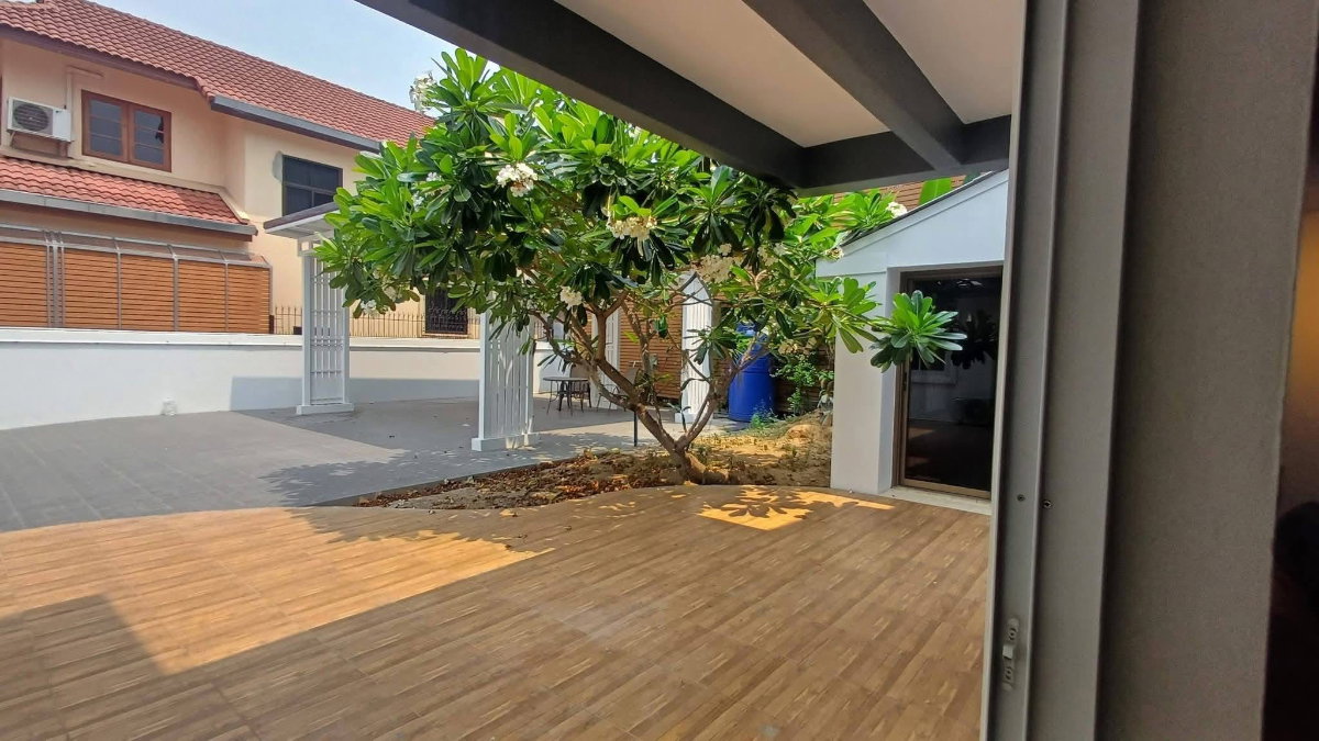 รูป ให้เช่า บ้านเดี่ยวหลังใหญ่ใจกลางเมือง  เชียงใหม่ 6 ห้องนอน | 5ห้องน้ำ - รูปที่ 29/29