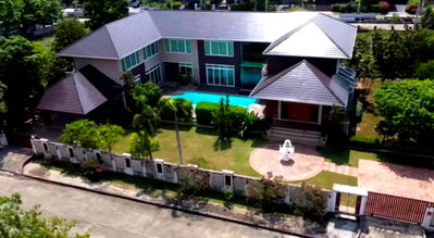 Houses for sale JAS green village - Kubon : 🚩Large house, 1 rai (approximately 0.8 acres), Panya Indra P4 Pool Villa, a luxurious resort-style home.