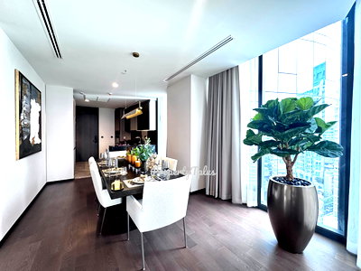 Condos for sale Ekamai International School : Expansive 2-Bedroom 119 SQ.M. with Ultimate Privacy