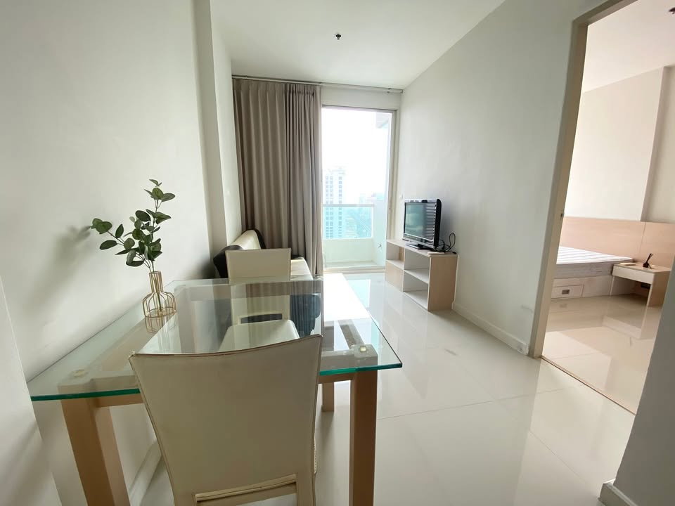picture Rent Condo Ideo Mix Phaholyothin  - 2/7