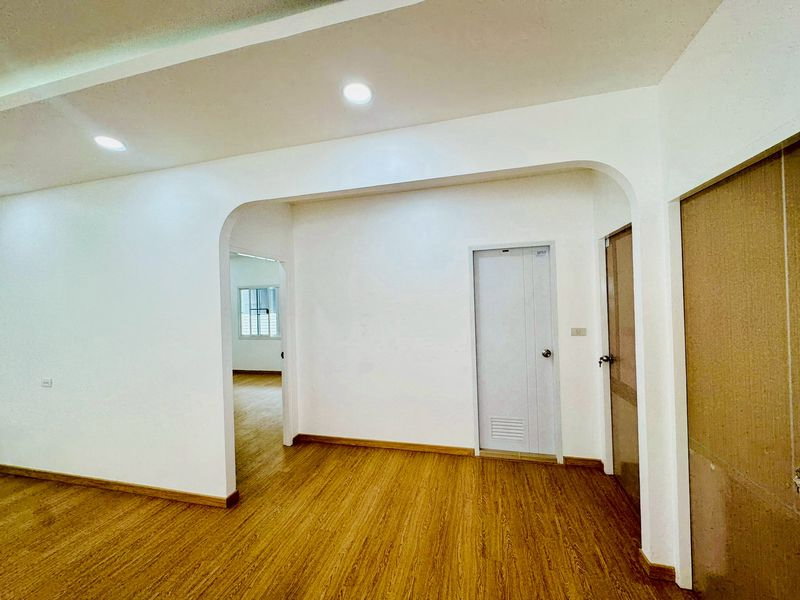รูป 🏡✨ ขายบ้านธีรพร บ้านเดี่ยวสไตล์มินิมอล สันทรายน้อย  - รูปที่ 4/20