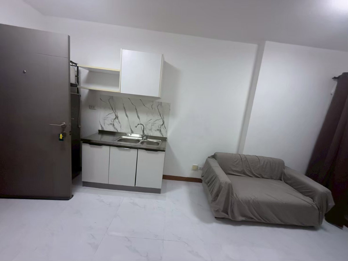 picture the trust  condo south pattaya floor 3 - 13/24