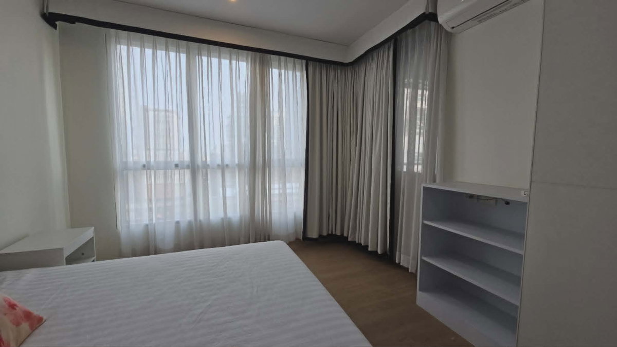 รูป life Sathorn 10 for Sales,  Prime Area.    ( ต้องการขาย คอนโด ไลฟ์ เเอท สาทร 10, 1b 1b ) พื้นที่ 41 ตารางเมตร, BTS Saint-Louis ห้องรีโนเวท เฟอร์ หรู - รูปที่ 16/20