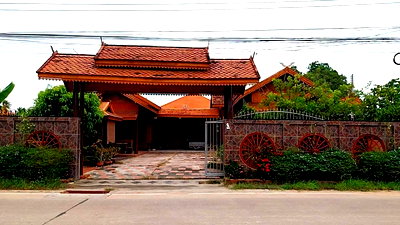 บ้านเดี่ยว บางละมุง ชลบุรี : ที่ดิน 1 งาน พร้อมบ้านทรงไทยสวยๆ แถวตะเคียนเตี้ย
