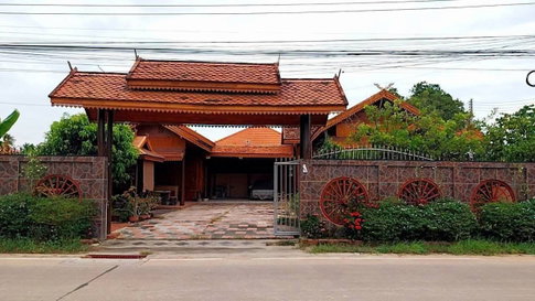 ที่ดิน 1 งาน พร้อมบ้านทรงไทยสวยๆ แถวตะเคียนเตี้ย