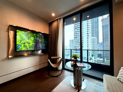ขายคอนโด : สัมผัสชีวิตเหนือระดับ กับ 1 ห้องนอน 45 ตร.ม. ที่ AESTIQ ทองหล่อ