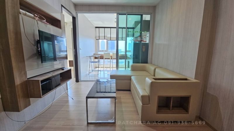  🌇Rhythm Sathorn 21 for Rent and Sale" BTS Taksin 250 m. "   1b 1b 45 sqm  (ขายเเละให้เช่า คอนโด ริทึ่มสาทร)