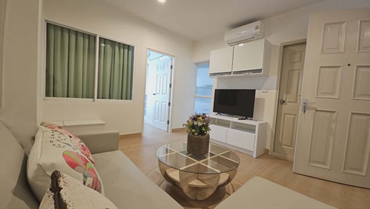 life Sathorn 10 for Sales, BTS Saint-Louis , Prime Area.    1b 1b 41 sqm 