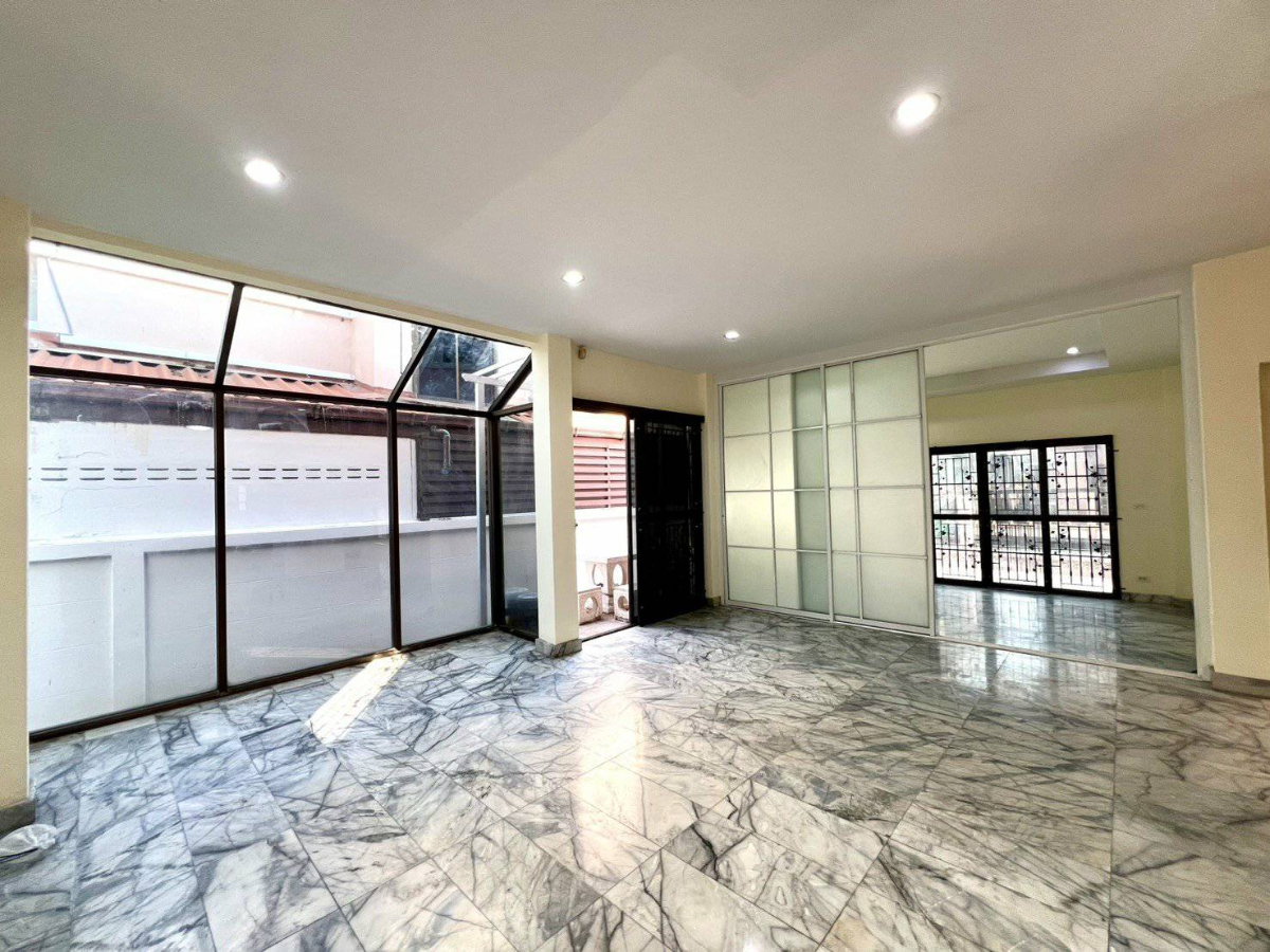 รูป ขายบ้านเดี่ยว 2 ชั้น ทำเลแจ้งวัฒนะ - รูปที่ 3/18
