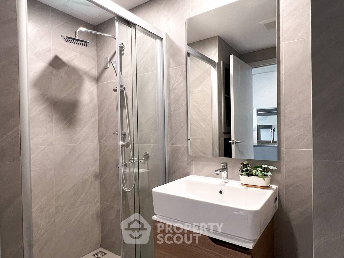 รูป คอนโด 1-ห้องนอน ที่ ไอดีโอ จุฬา - สามย่าน ใกล้ MRT สามย่าน (ID 2095621) - รูปที่ 14/15