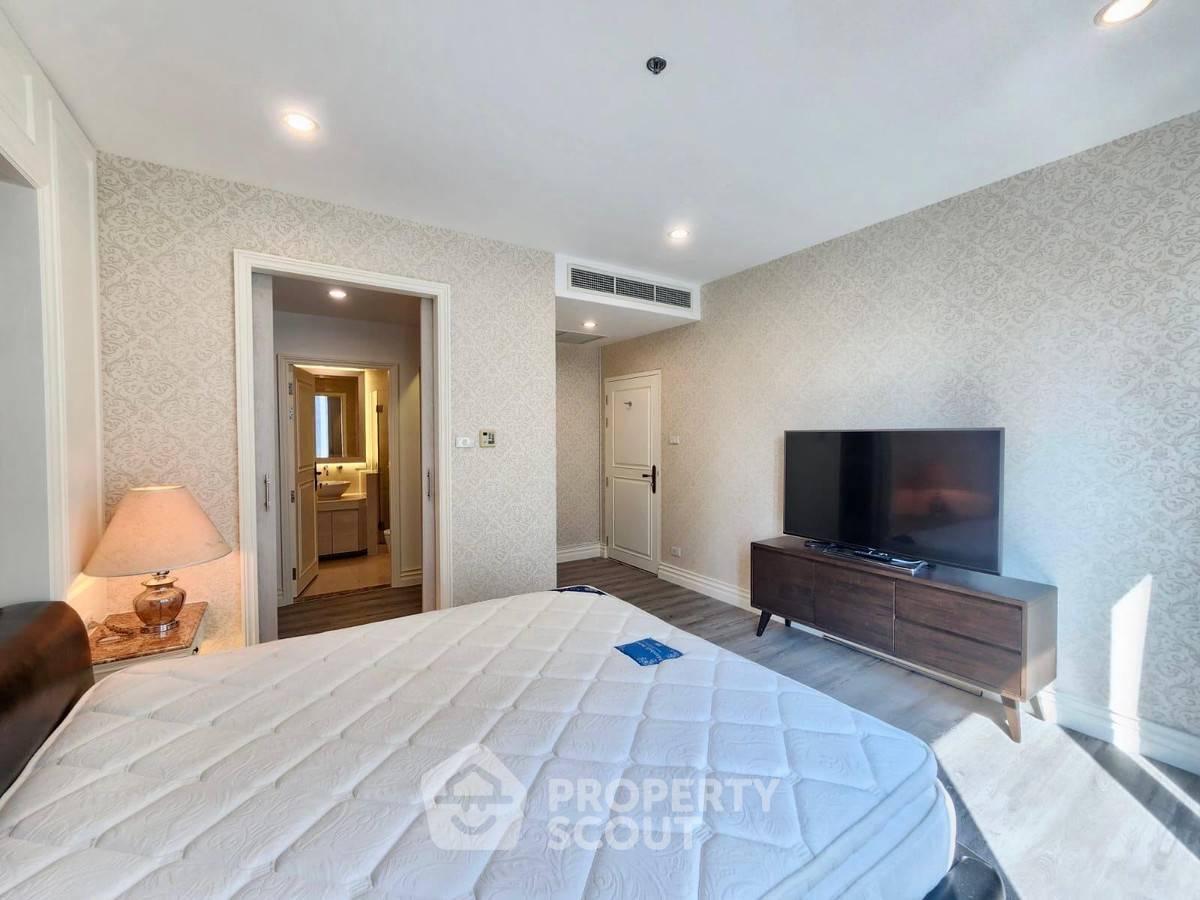 picture 2-BR Condo at Baan Siri 24 near BTS Phrom Phong (ID 2847126) - 2/15