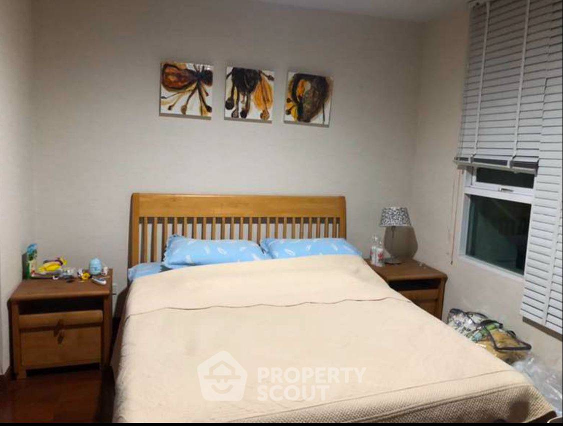 รูป คอนโด 2-ห้องนอน ที่ เออร์บานา หลังสวน คอนโดมิเนียม ใกล้ BTS ราชดำริ (ID 1978759) - รูปที่ 4/11