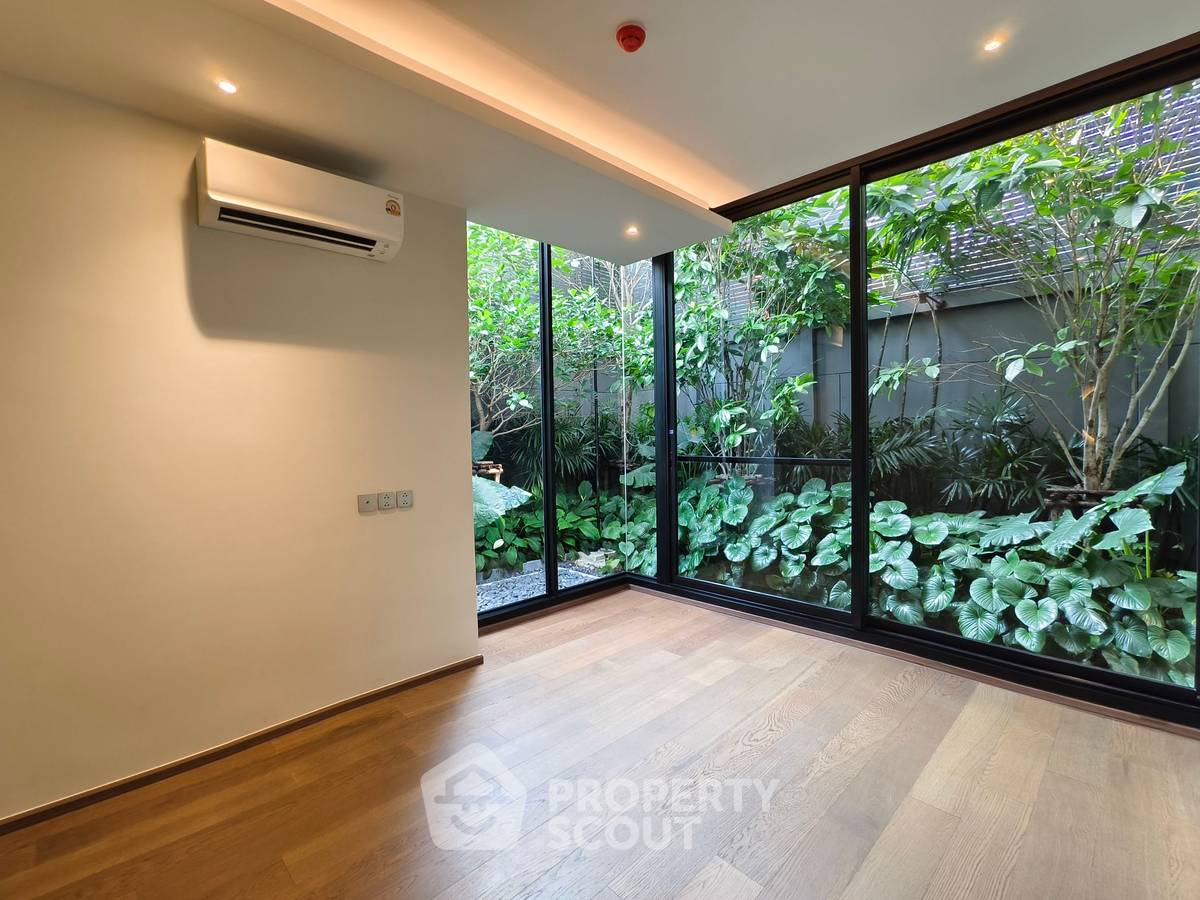picture 3-BR Condo at Via 34 near BTS Thong Lor (ID 2836886) - 6/27